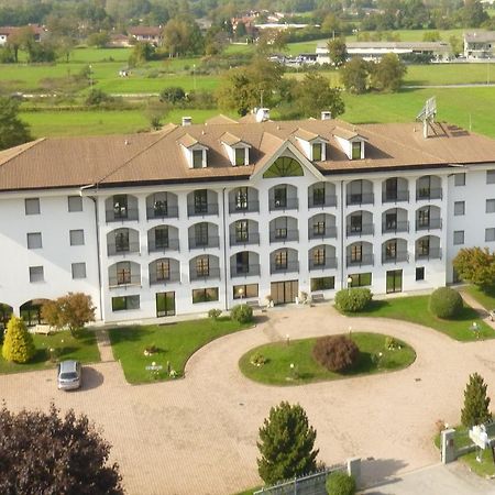 River Hotel Giaveno Extérieur photo