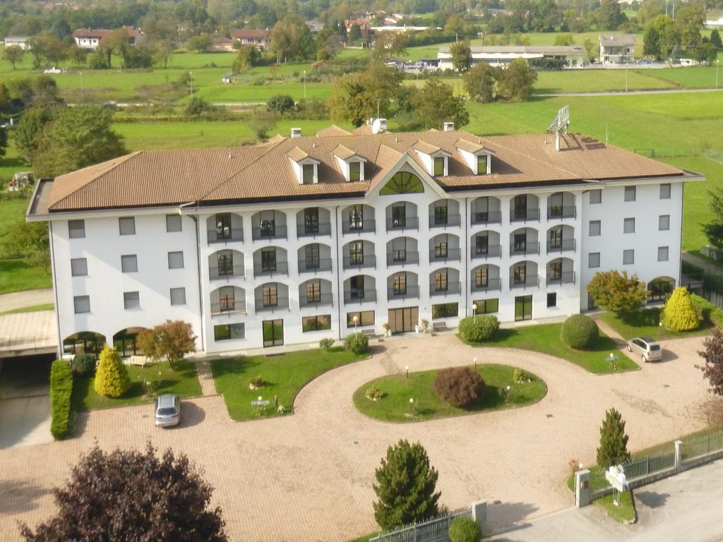 River Hotel Giaveno Extérieur photo